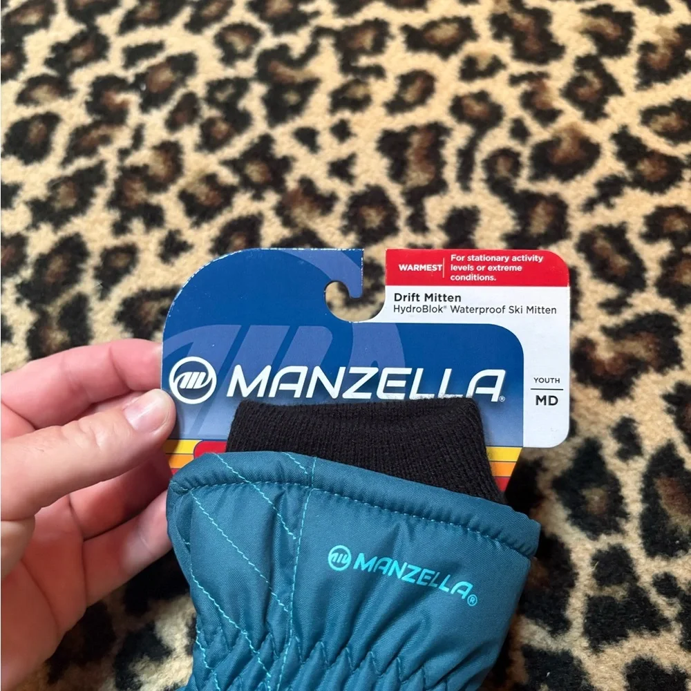 NWT Manzella Drift Hydroblok Waterproof Ski Mitten